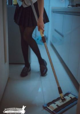 2019欧美泳装走秀_DVD高清在线